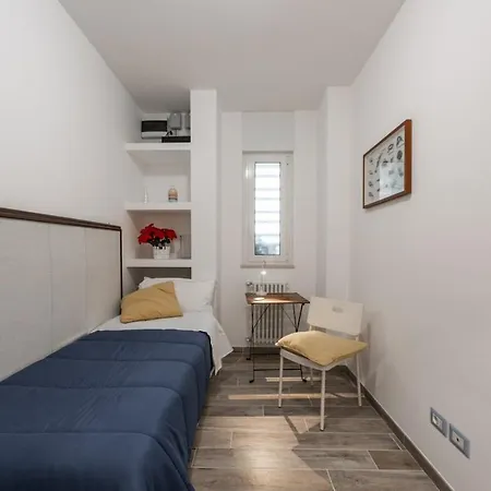 Chic House * باري